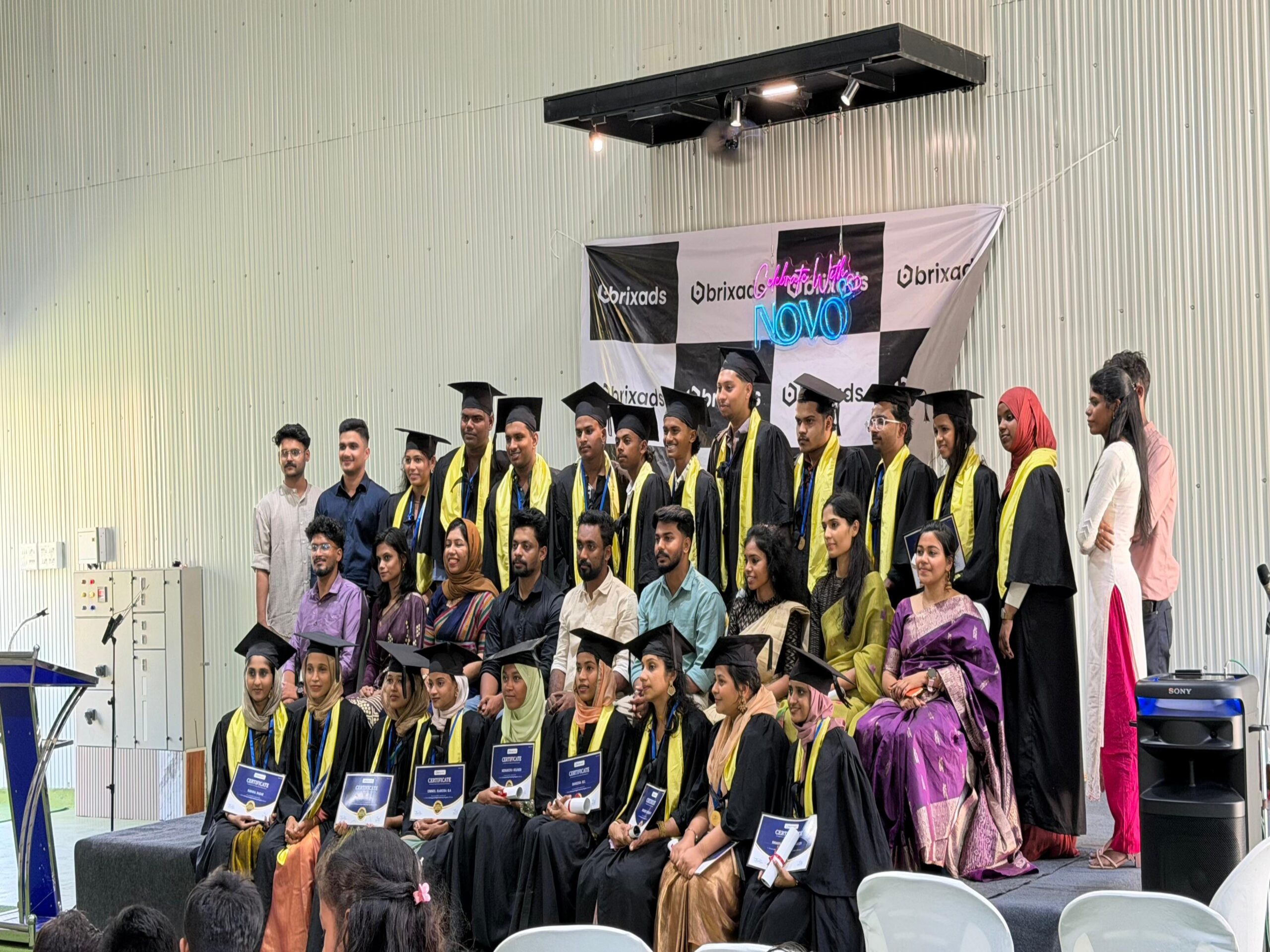 Image gallery marquee