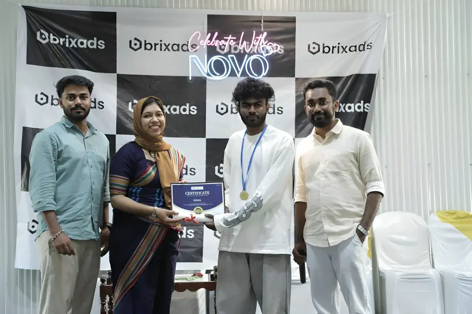 Image gallery marquee